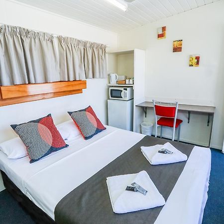 Miriam Vale Motel Buitenkant foto