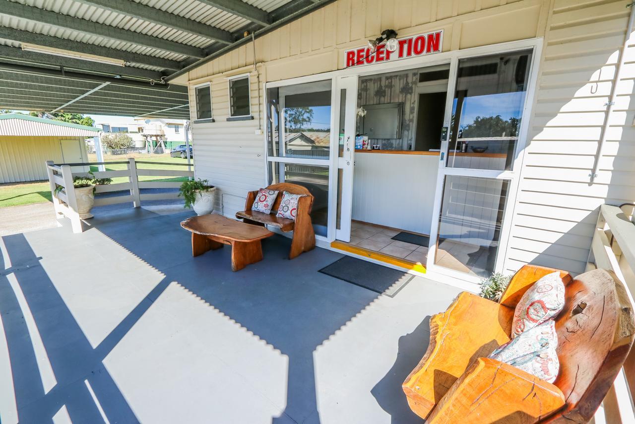 Miriam Vale Motel Buitenkant foto